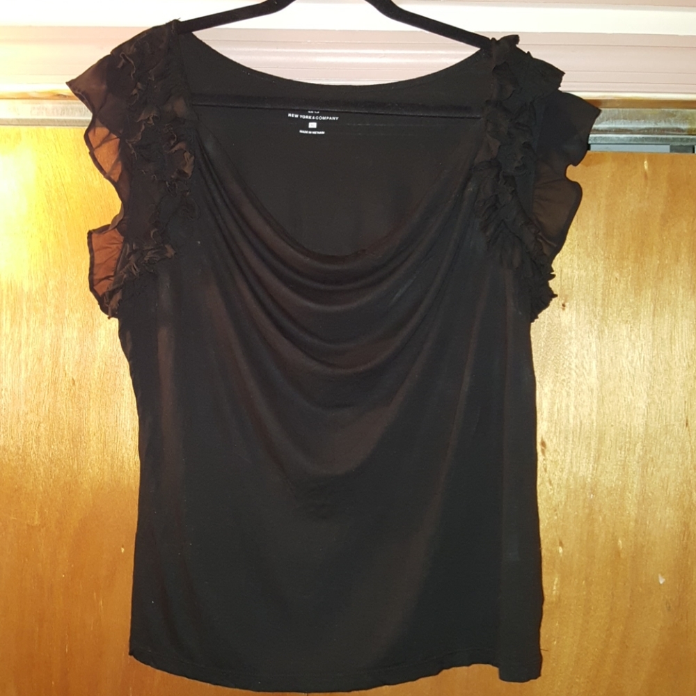 New York & Company black short sleeve shirt